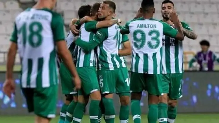 Yeşil-Beyazlı oyuncular tatil yapıyor