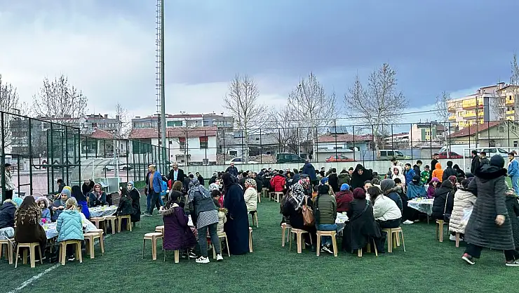 Yıldızelispor'dan iftar yemeği