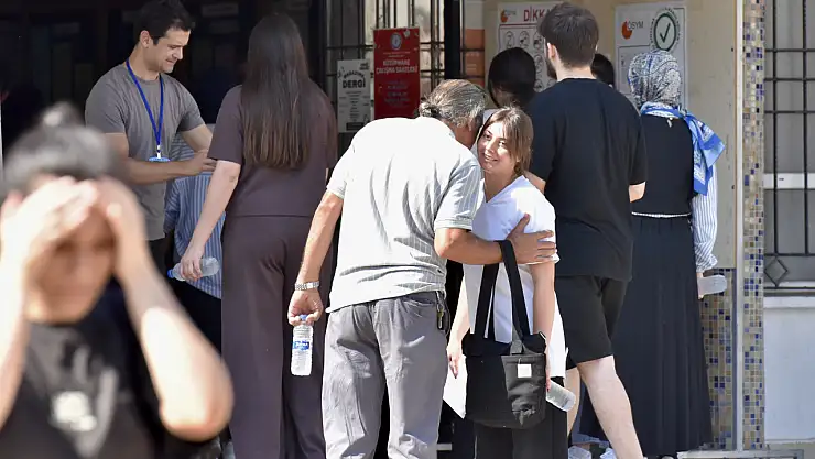 YKS'nin ilk oturumu başladı