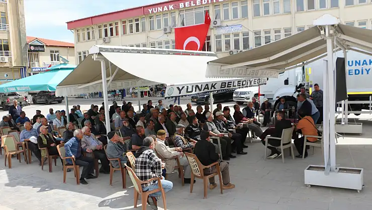 Yunak Belediye Başkanı Günaltay, soruları yanıtladı