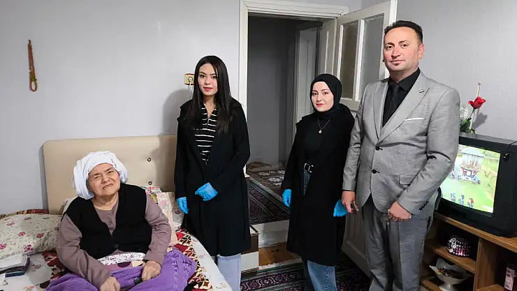 Yunaklı muhtardan en anlamlı iftar