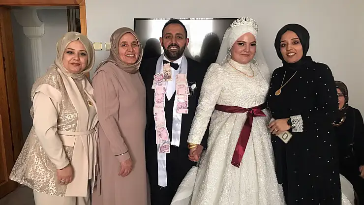 Zehra Çobanoğlu oğlunu evlendirdi!