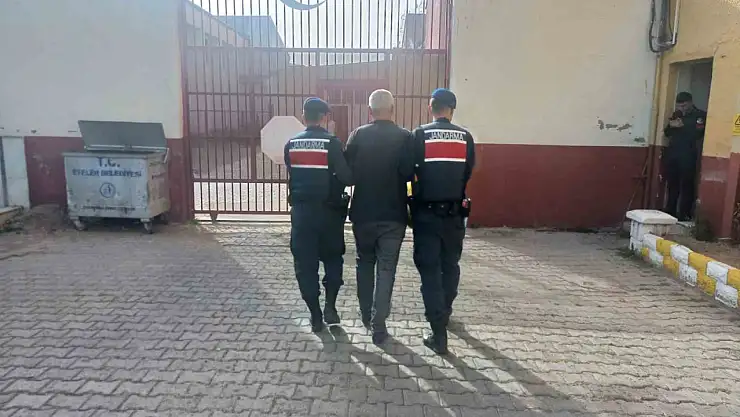 Zihinsel engelli kadına çarpan sürücü, jandarmanın operasyonuyla yakalandı