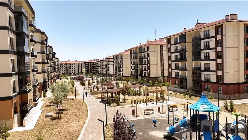 81 ilde hayata geçirilecek 500 bin konut projesine başvurular yarın sona eriyor