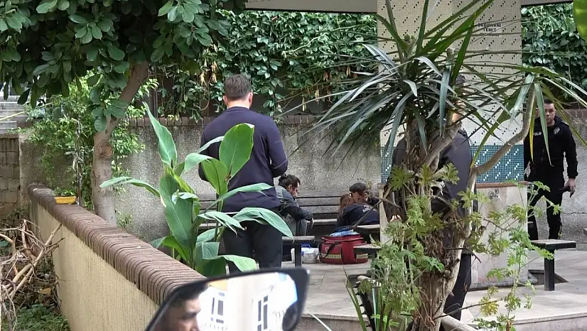 Aile fertlerine kurşun yağdırdı! Kanlı saldırı sonrası intihara kalkıştı