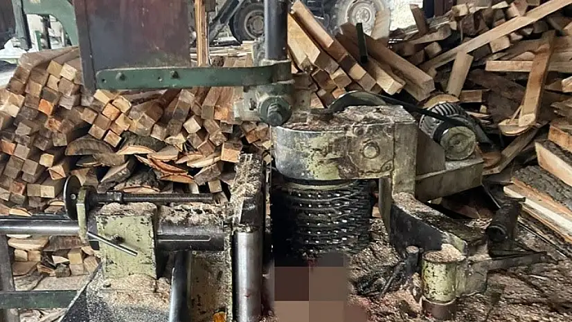 Atölyede çalışan işçi elini hızar makinesine kaptırdı