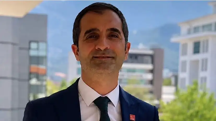 Ayhan Oran kimdir? Ayhan Oran CHP Denizli İl Başkanı mı oldu? Ayhan Oran avukat mı?