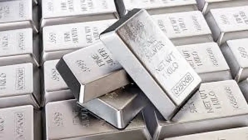 Gümüşte tarihi zirve! Ancak bu rakamlar uyarı veriyor...