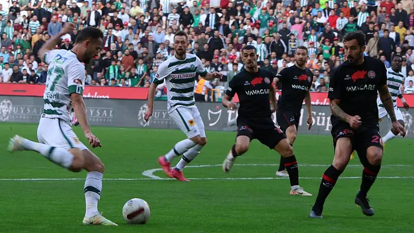 Karagümrük – Konyaspor rekabetinde denge bozulmuyor!