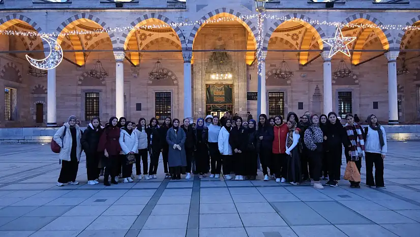 Karatay'da gençler güne aynı niyetle başladı