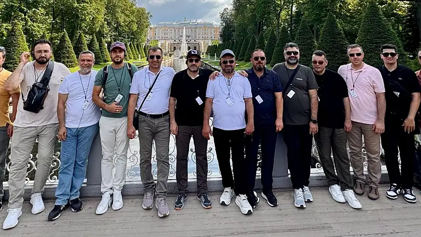 KOMÜT, Rusya gezisinde