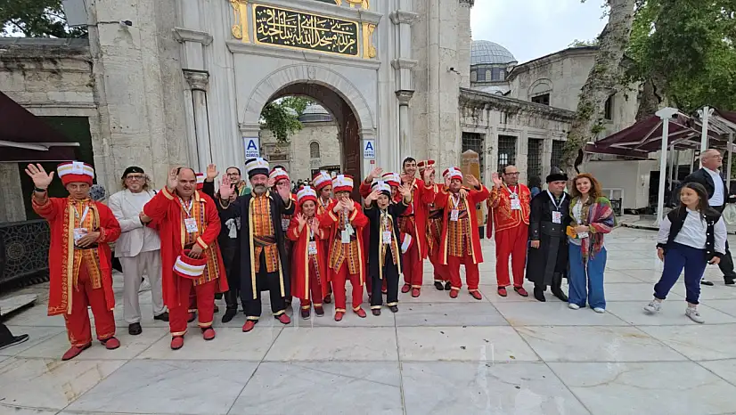 Konya Büyükşehir, Engelliler Haftası kapsamında özel bireylere rengarenk anlar yaşattı