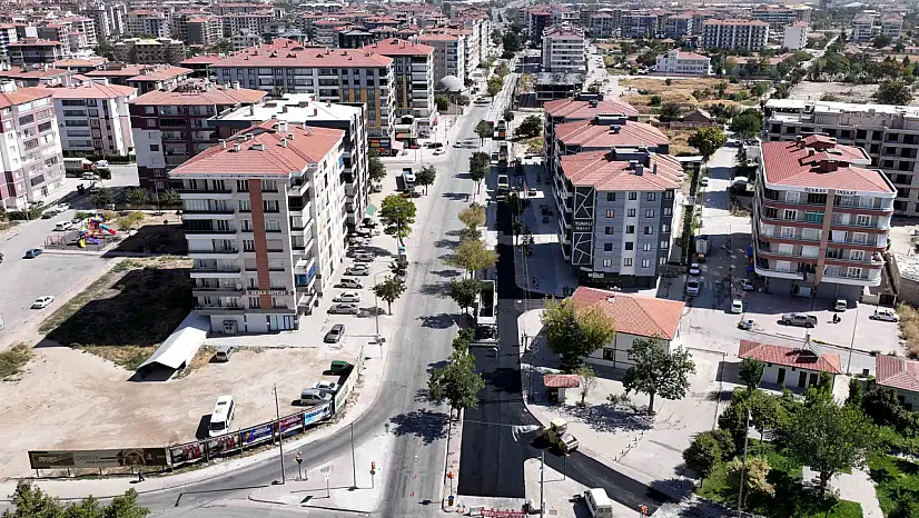 Konya'da cadde cadde yenileme sürüyor