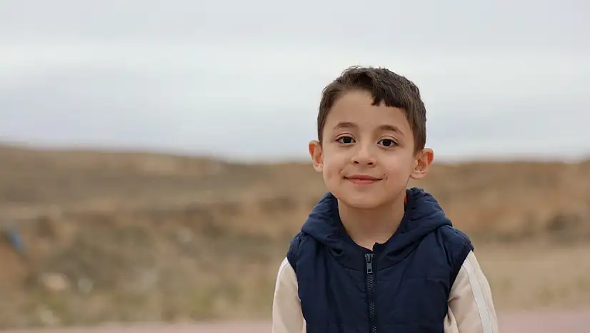 Konya'da tedavi bekleyen küçük Cafer'e İzmirli gönüllüler sahip çıktı