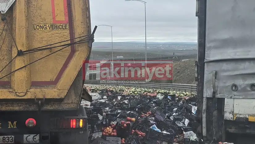 Konya'da TIR kazası! Ortalık savaş alanına döndü