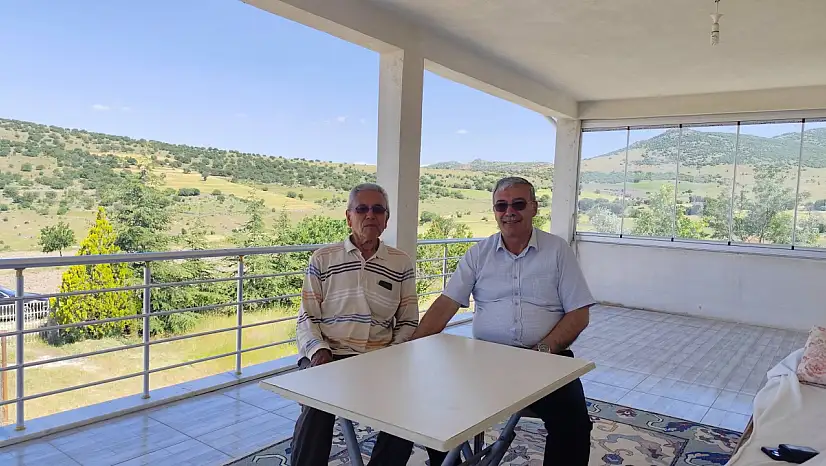 Konyalı başkandan emekli öğretmene vefa dolu ziyaret
