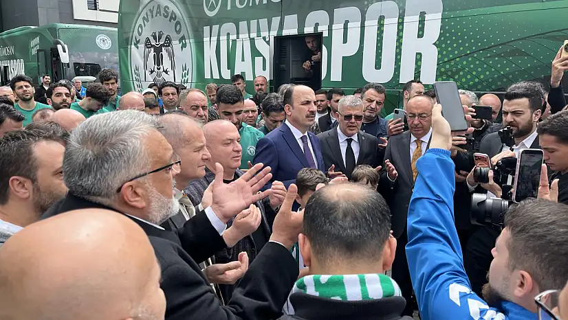 Konyaspor dualar ve tezahüratlar eşliğinde Antalya'ya uğurlandı