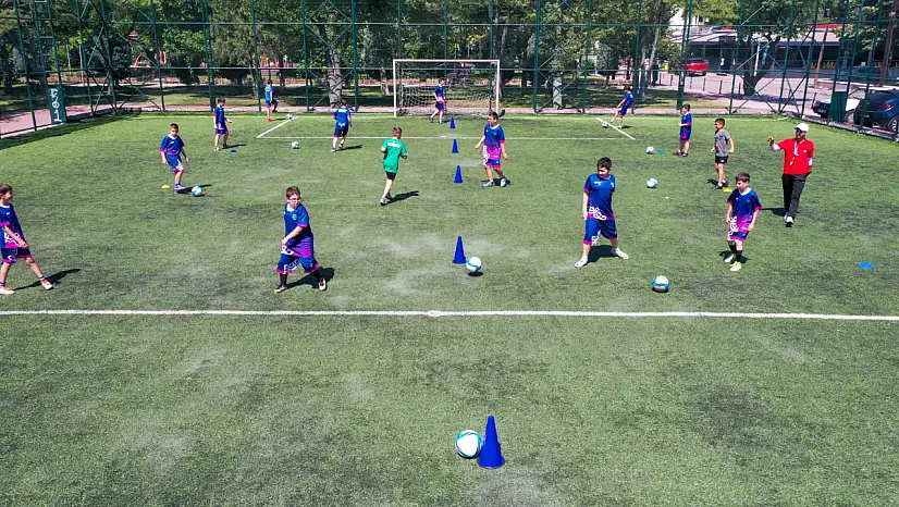 Meram'da Yaz Spor Okulları coşkuyla başladı