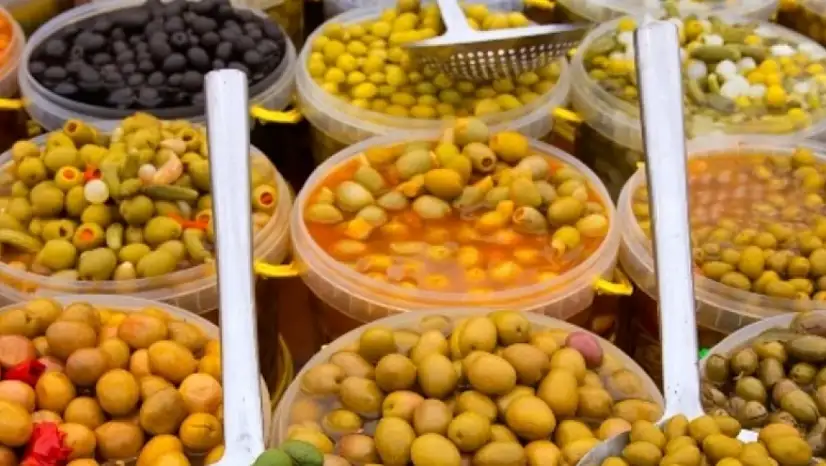 Selçuk'ta zeytinin tanesini 50 liraya satan o işletmeye ceza yağdı