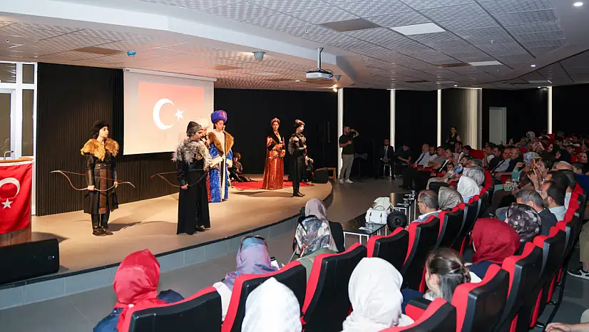 Selçuklu'da binlerce öğrencinin geleceğine dokunan akademide mezuniyet heyecanı