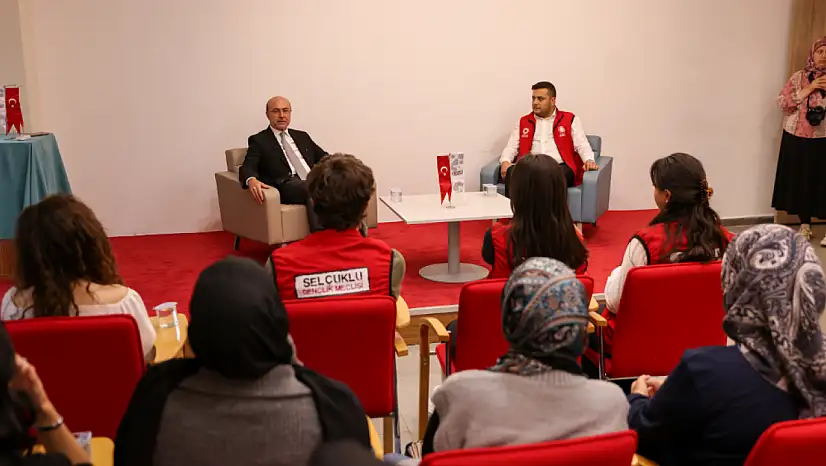 Selçuklu Gençlik Merkezi yeni dönemde de öğrencilerin buluşma noktası oldu!