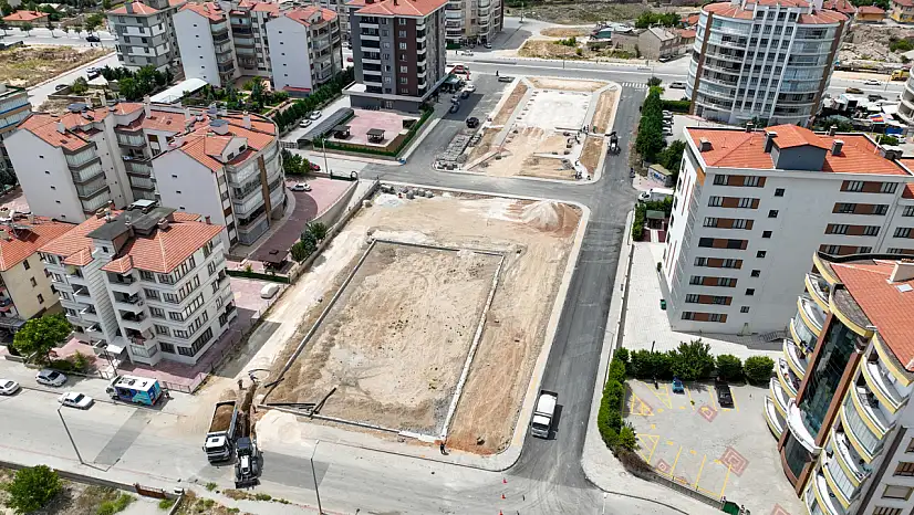 Selçuklu'nun çehresi değişiyor: Fen İşleri ekipleri sahada