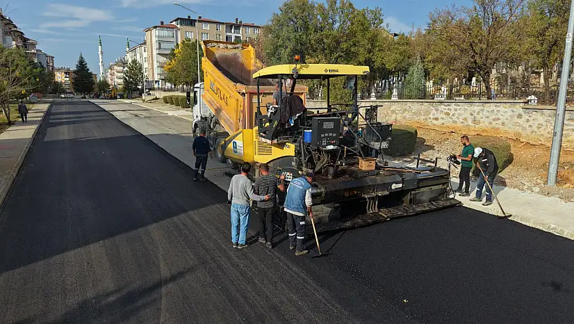 Seydişehir'de bozuk yollar tarih oluyor