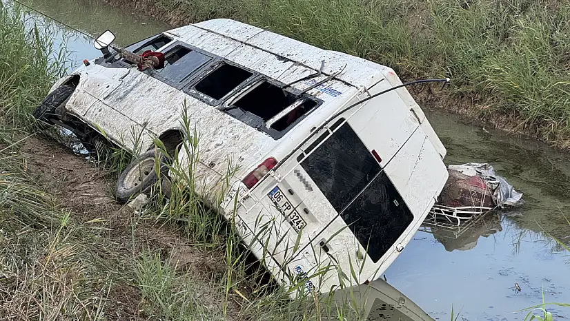 Tarım işçileri taşıyan servis kanala düştü: Çok sayıda yaralı!