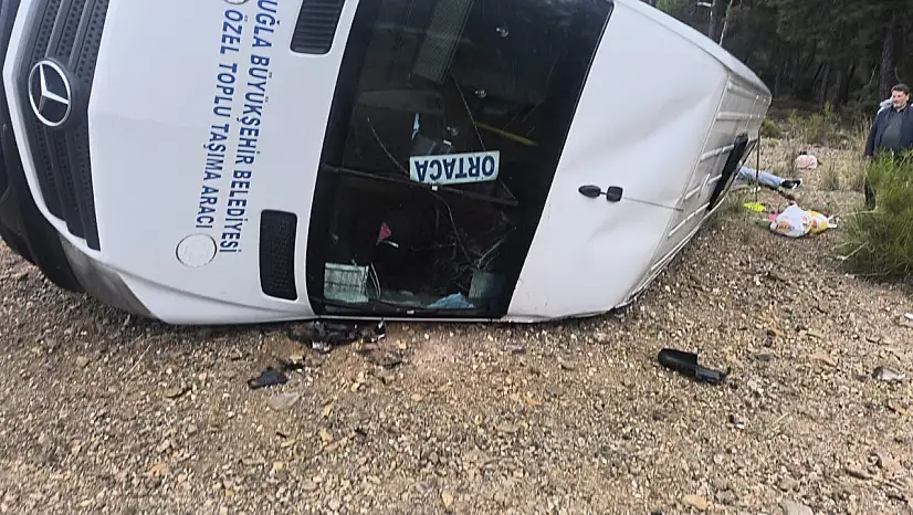 Yolcu otobüsü devrildi: 3 kişi yaralandı!