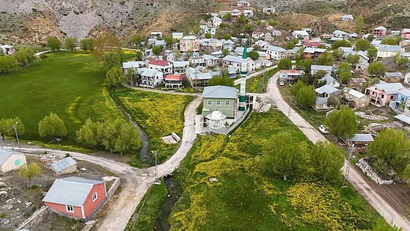 Konya'daki o adres yüzlerce turisti ağırlıyor: Bahar mevsimiyle birlikte şenlendi!