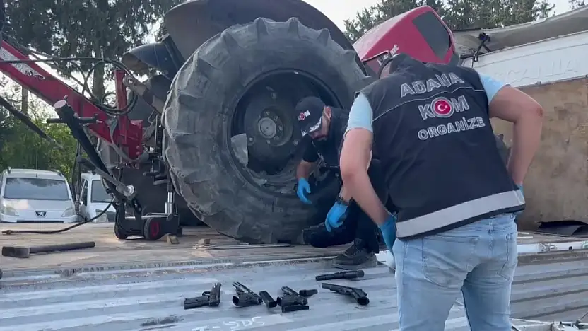 Konya üzeri silah sevkiyatı polise takıldı