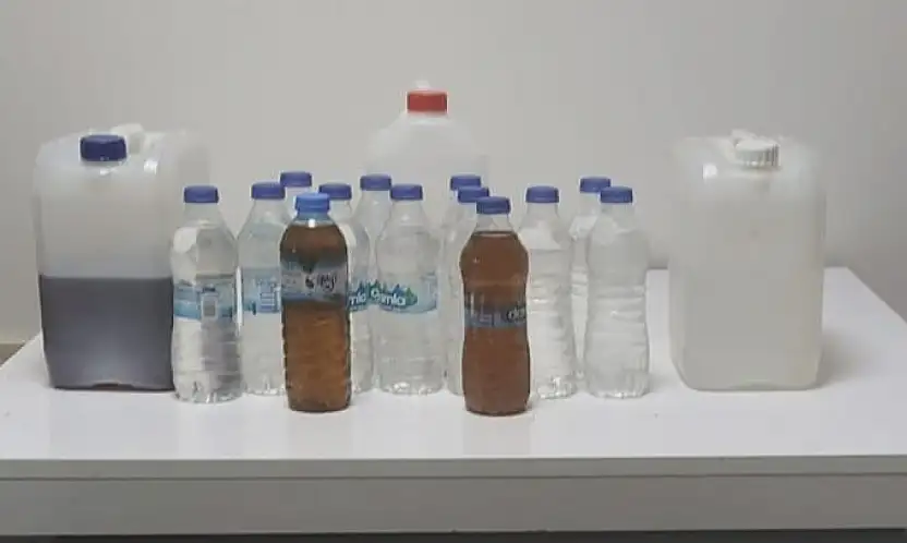 Akşehir'de gizli depo baskını! Bidon bidon sahte içki ele geçirildi