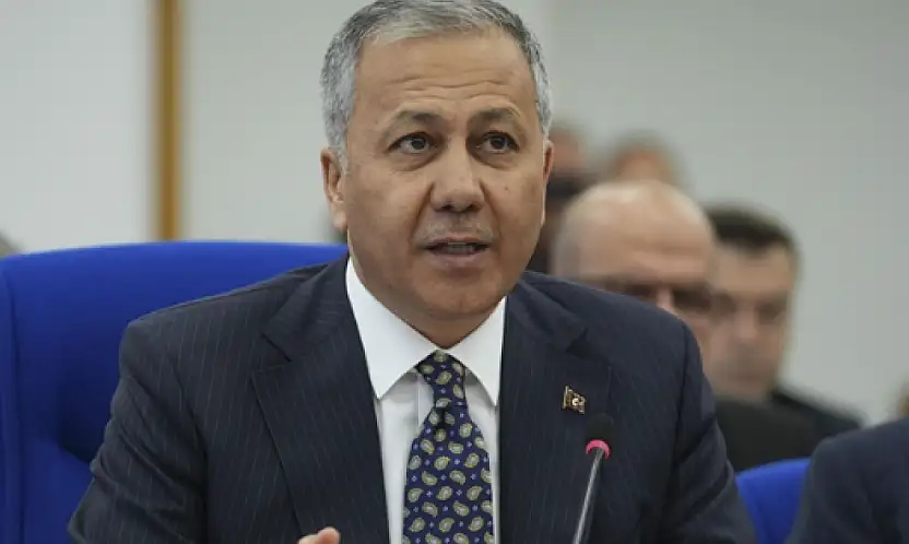 Bakan Yerlikaya'dan Konyaspor'a geçmiş olsun mesajı!