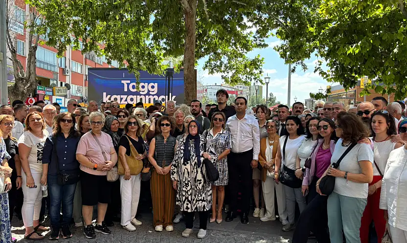 CHP Konya teşkilatlarında istifa depremi: İlçe yöneticileri 'Yeni Parti'ye geçti
