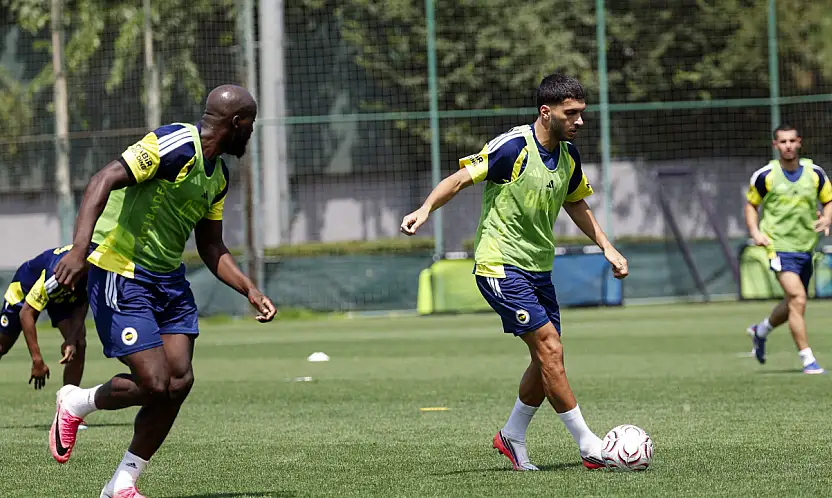 Fenerbahçe'de gözler Konyaspor maçına çevrildi