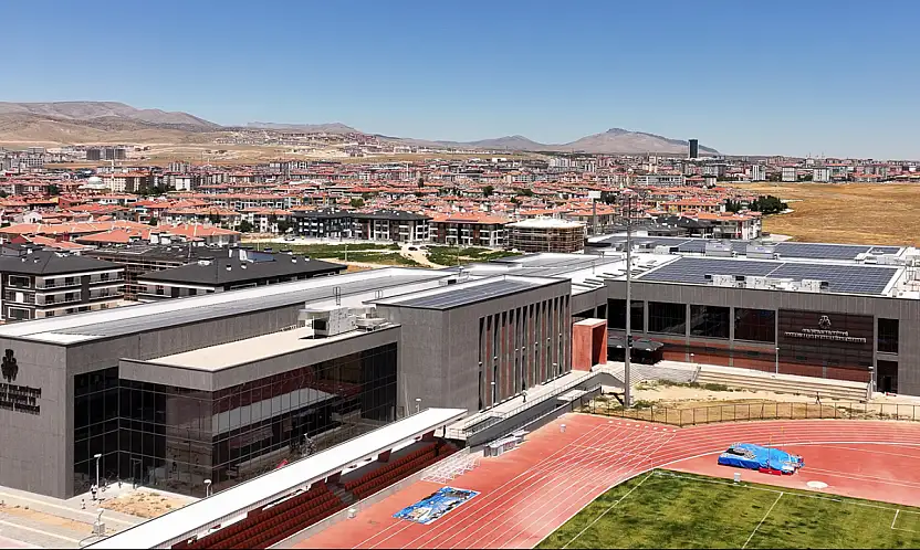 Geleceğin şampiyonları buradan çıkacak! Konya'daki dev tesis ilk kez kapılarını açtı