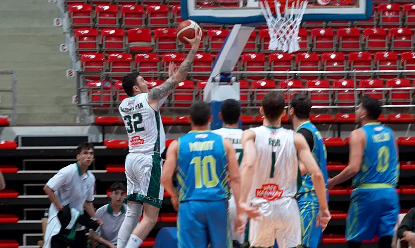 Karatay belediyespor potada kayıpsız