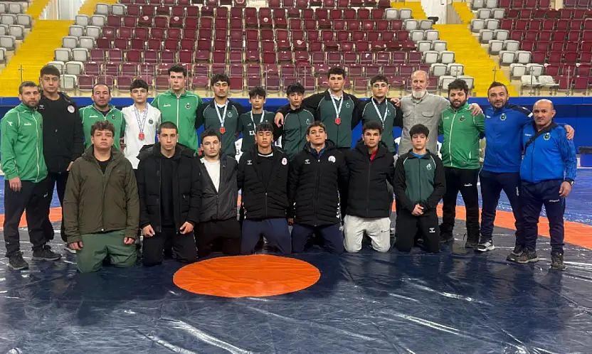 Karatay'ın genç pehlivanları Türkiye Şampiyonası'na hazır