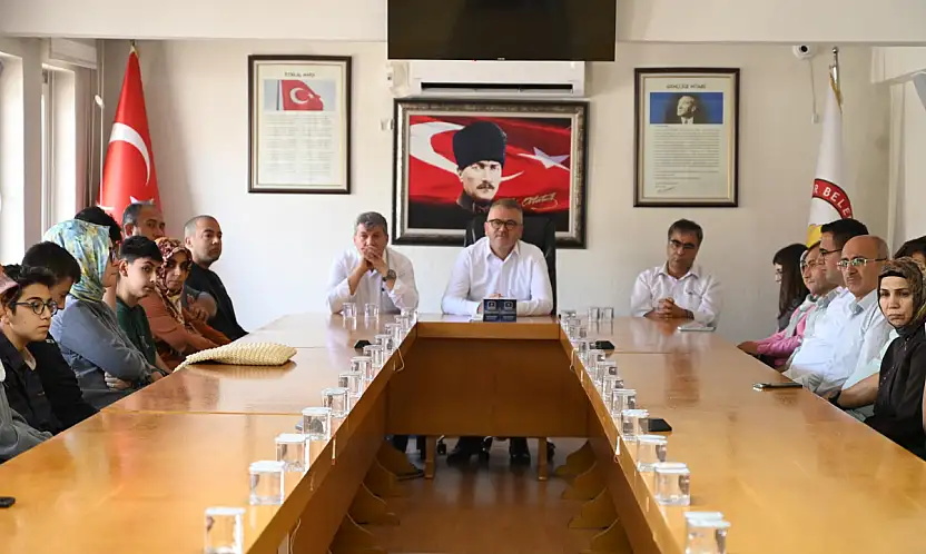 Konya bu başarıyı konuşuyor: LGS derecelilerine Başkan Ustaoğlu'ndan destek