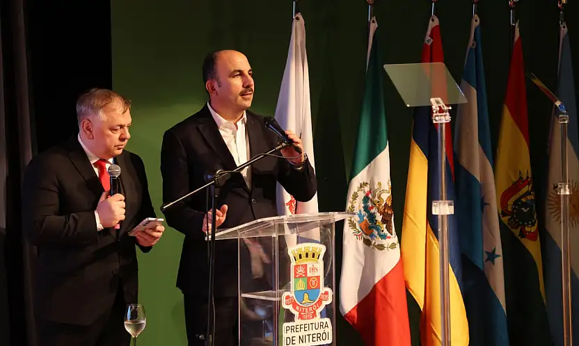 Konya Büyükşehir Belediye Başkanı Altay, Brezilya'daki zirvede konuştu