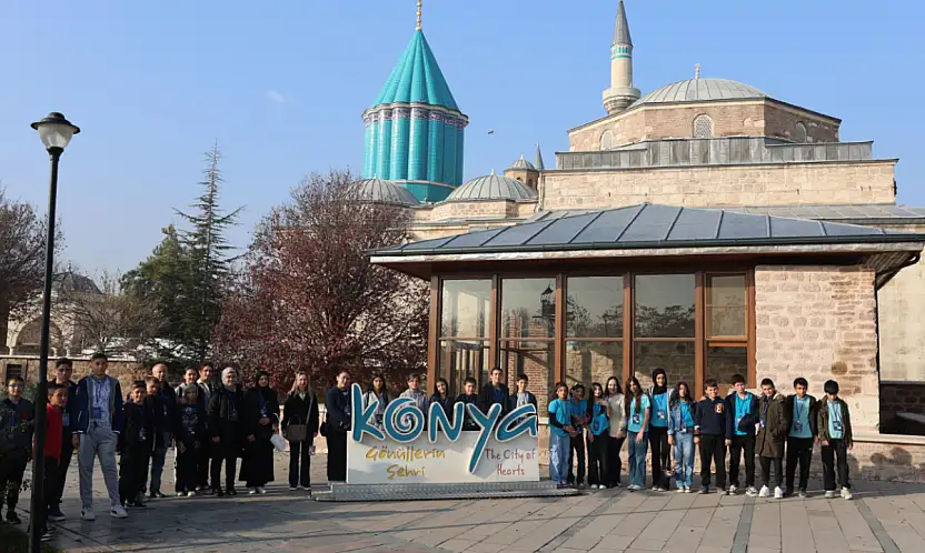 Konya Büyükşehir Belediyesi'nden 45 bin öğrenciye bilim, tarih ve kültür gezisi!