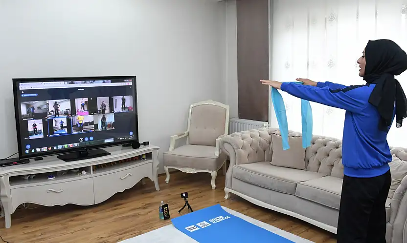 Konya Büyükşehir online spor eğitimlerinde 15'inci dönem kayıtları başlıyor