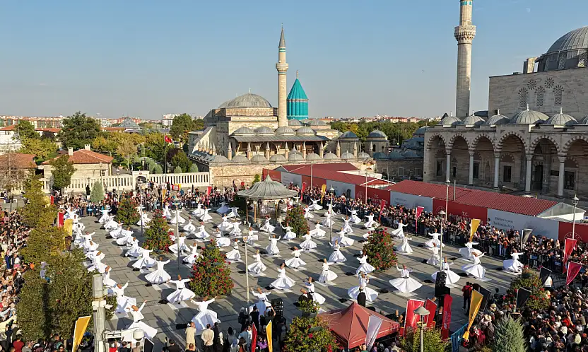 Konya'da 10 gün boyunca müzik ziyafeti yaşandı: Mistik Müzik Festivali'ne görkemli kapanış