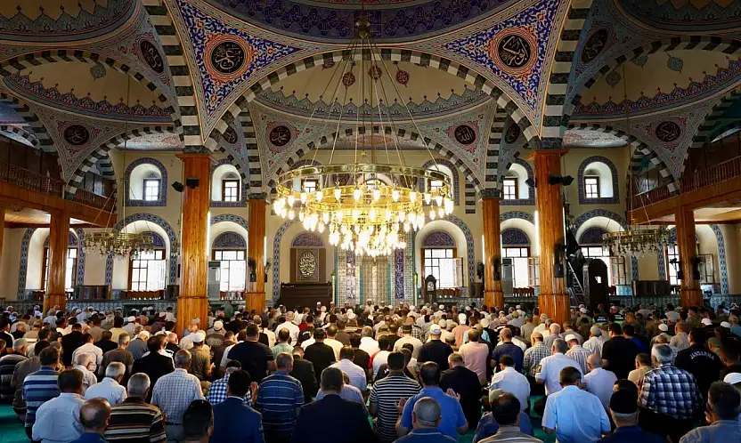 Konya'da 15 Temmuz şehitleri ve gazileri için Kapu Camii'nde anlamlı program