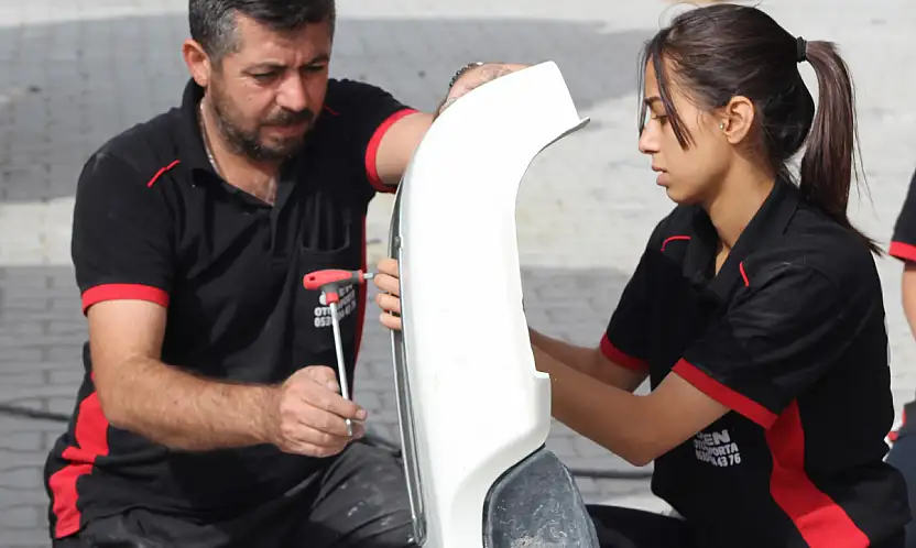 Konya'da 17 yaşındaki genç kız sanayide ezber bozdu