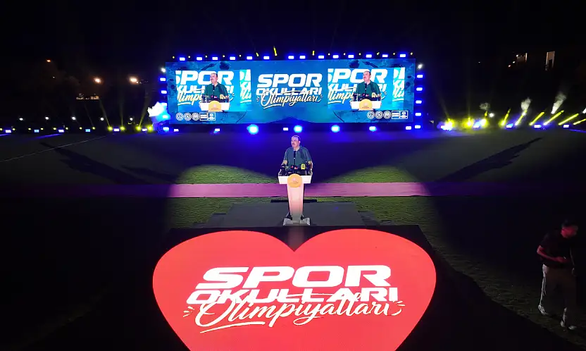 Konya'da 2. Spor Okulları Olimpiyatları coşkuyla başladı: 28 ilçeden 1.500 genç sahada!