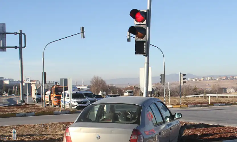 Konya'da akşam saatlerinde korkutan kaza!