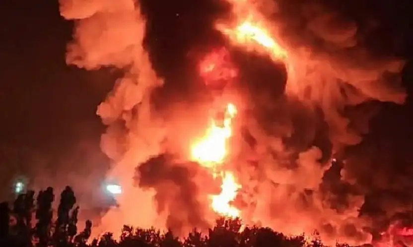 Konya'da akşam saatlerinde korkutan yangın: Dumanlar şehrin birçok noktasından fark edildi