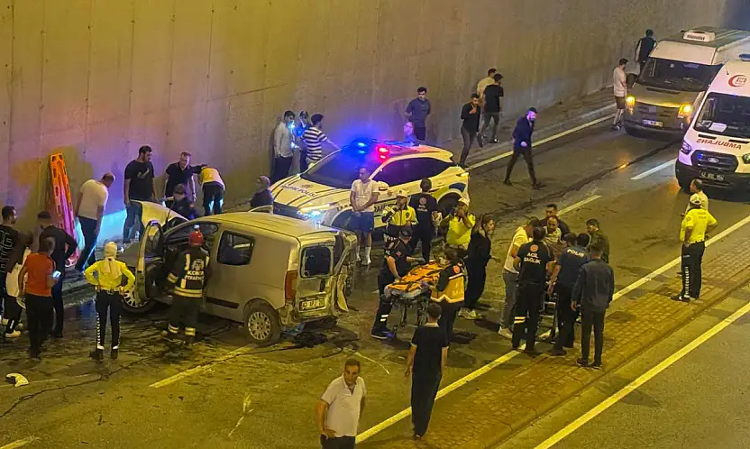 Konya'da alt geçitte kaza! 1'i ağır 7 kişi yaralandı