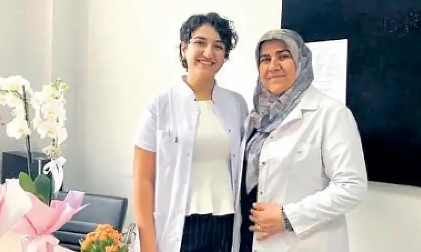 Konya'da anne-kız aynı çatı altında sağlık hizmeti veriyor